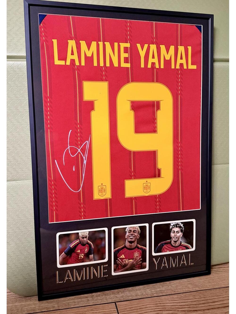 Lamine Yamal Spain World Cup 2026 Framed Jersey – Printed Signature